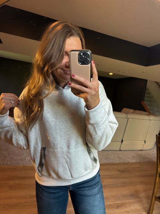 LAINEY PLAID TRIM PULLOVER