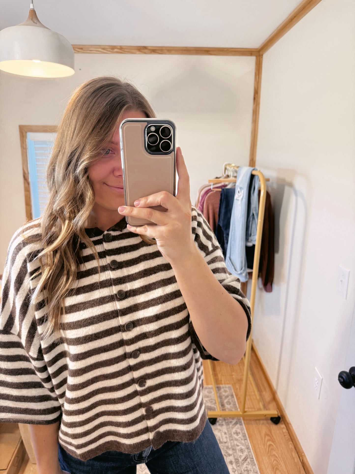 STRIPE RAW EDGE SHORT SLEEVE BUTTON DOWN CARDIGAN