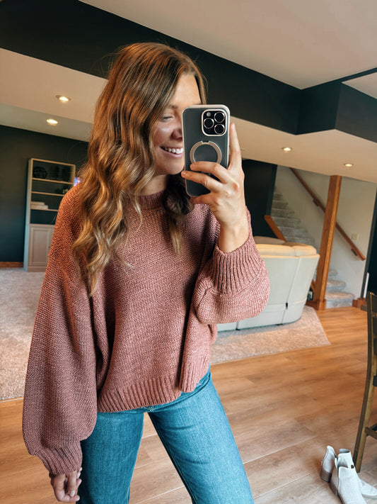 ROSE BUBBLE SLEEVE SWEATER