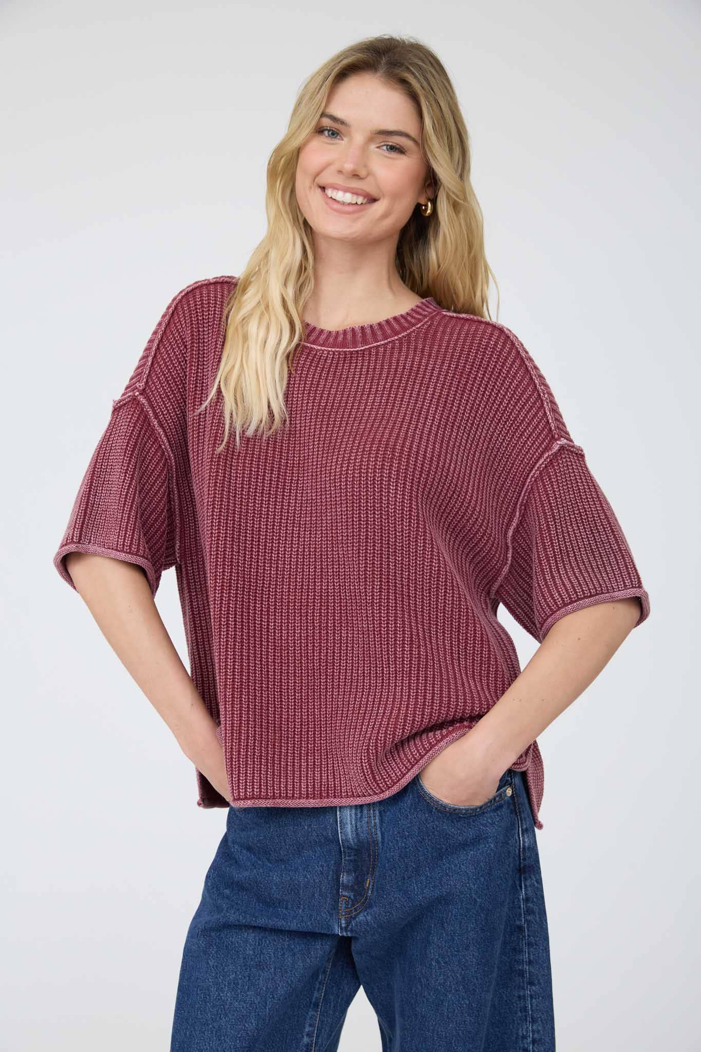 BERRY WASHED SHORT SLEEVE SWEATER